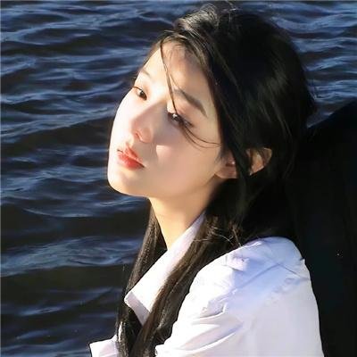 两极对立